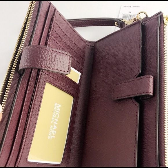 *SOLD* Authentic Michael Kors Wallet NWT - Picture 4 of 4